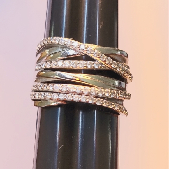 Sterling silver cubic zirconia band - Picture 4 of 5